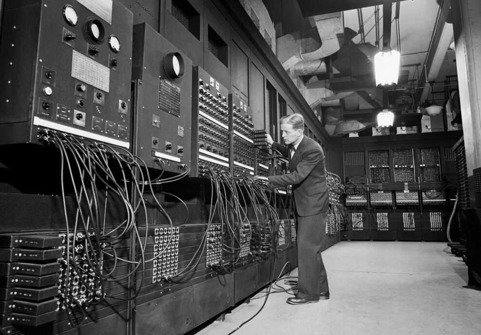 1946年2月14日世界上第一台通用计算机ENIAC诞生请在_率土之滨 | 大神