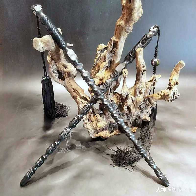 永劫武器设计大赛 锏 为破甲钝击伤害 首先 永劫无间里近战武_永劫无