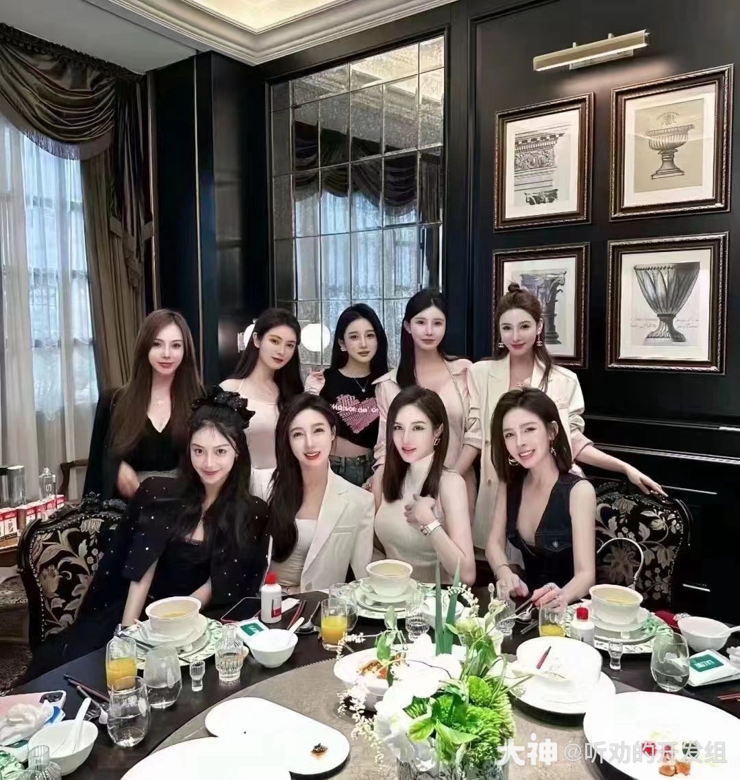 野猪这个比喻我喜欢 //@自由随心丶:跟3相比贰算平衡了_大神