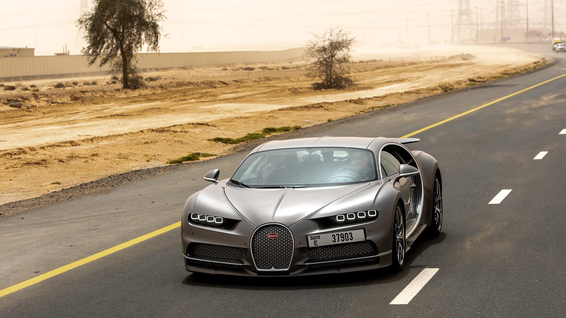 布加迪lvn现实外观 日内瓦车展上_王牌竞速 | 大神