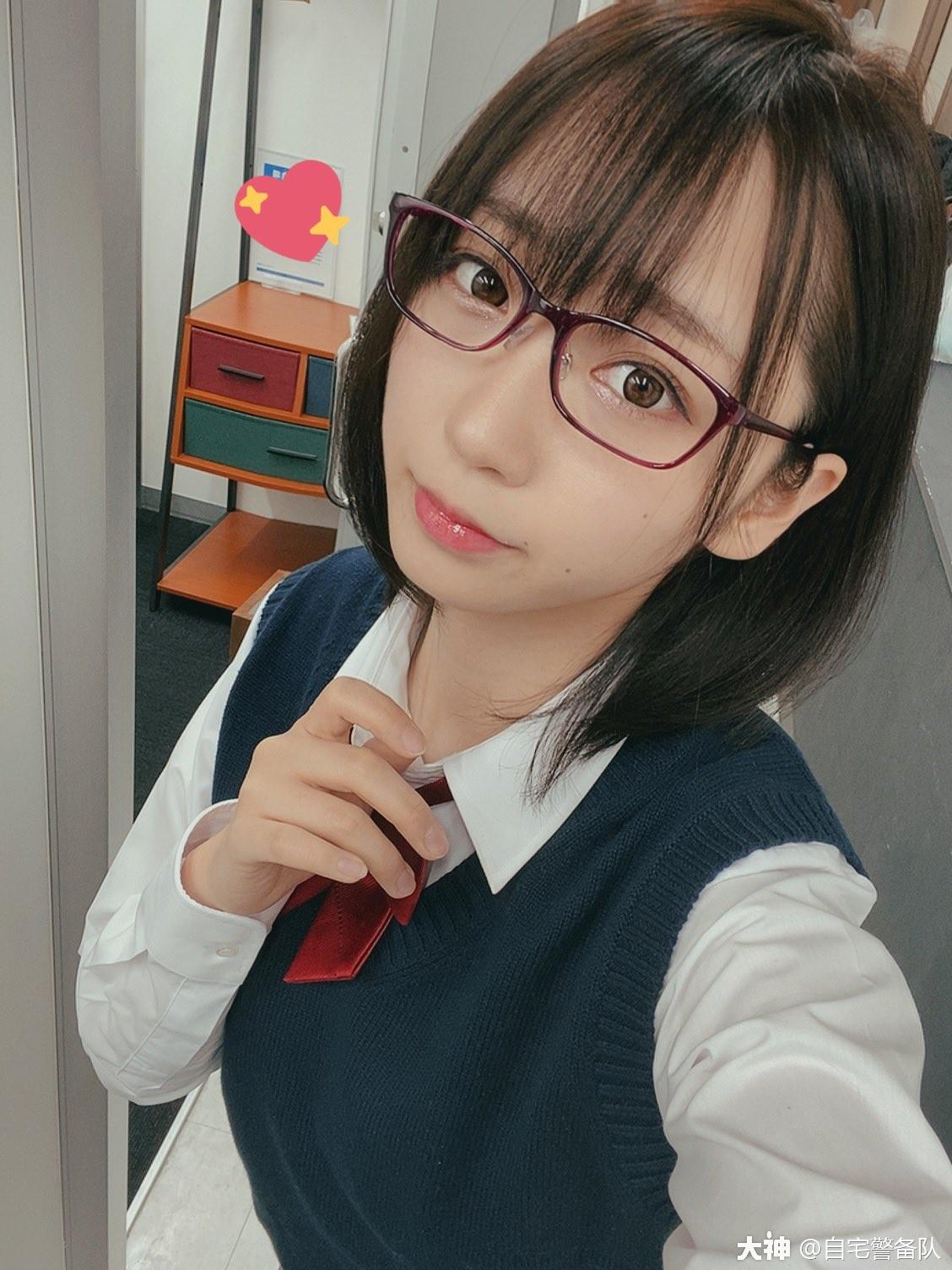 福利姬奶凶奶凶的伊织萌