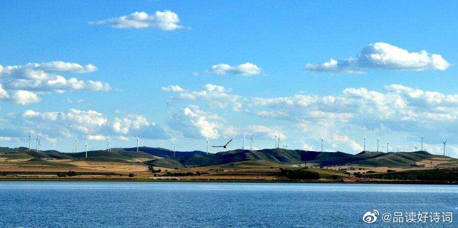 坝上草原闪电湖 作者:冯继兴 一道明光闪电来