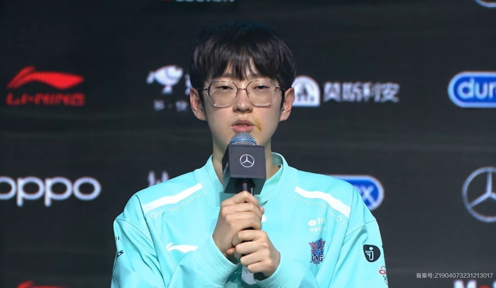 lng赛后采访scout :前段时间输的时候我们也没有放弃_发现好游戏